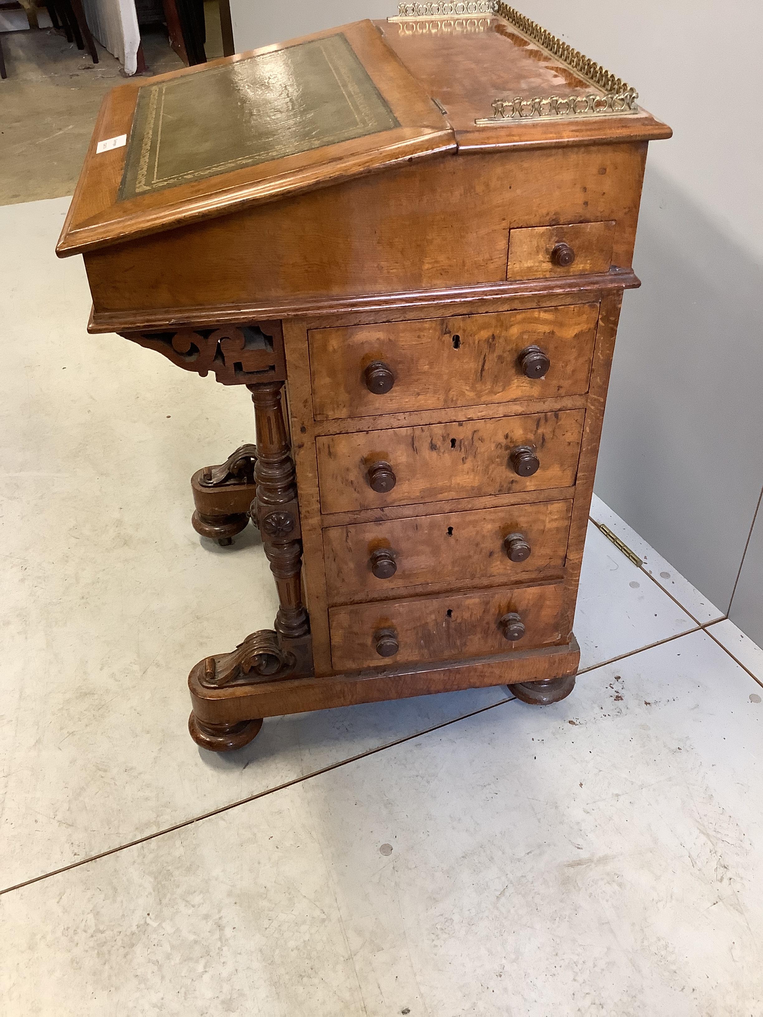 A Victorian oak davenport, width 53cm, depth 54cm, height 80cm